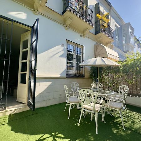 Urbe10 Pries Suite Малага Экстерьер фото