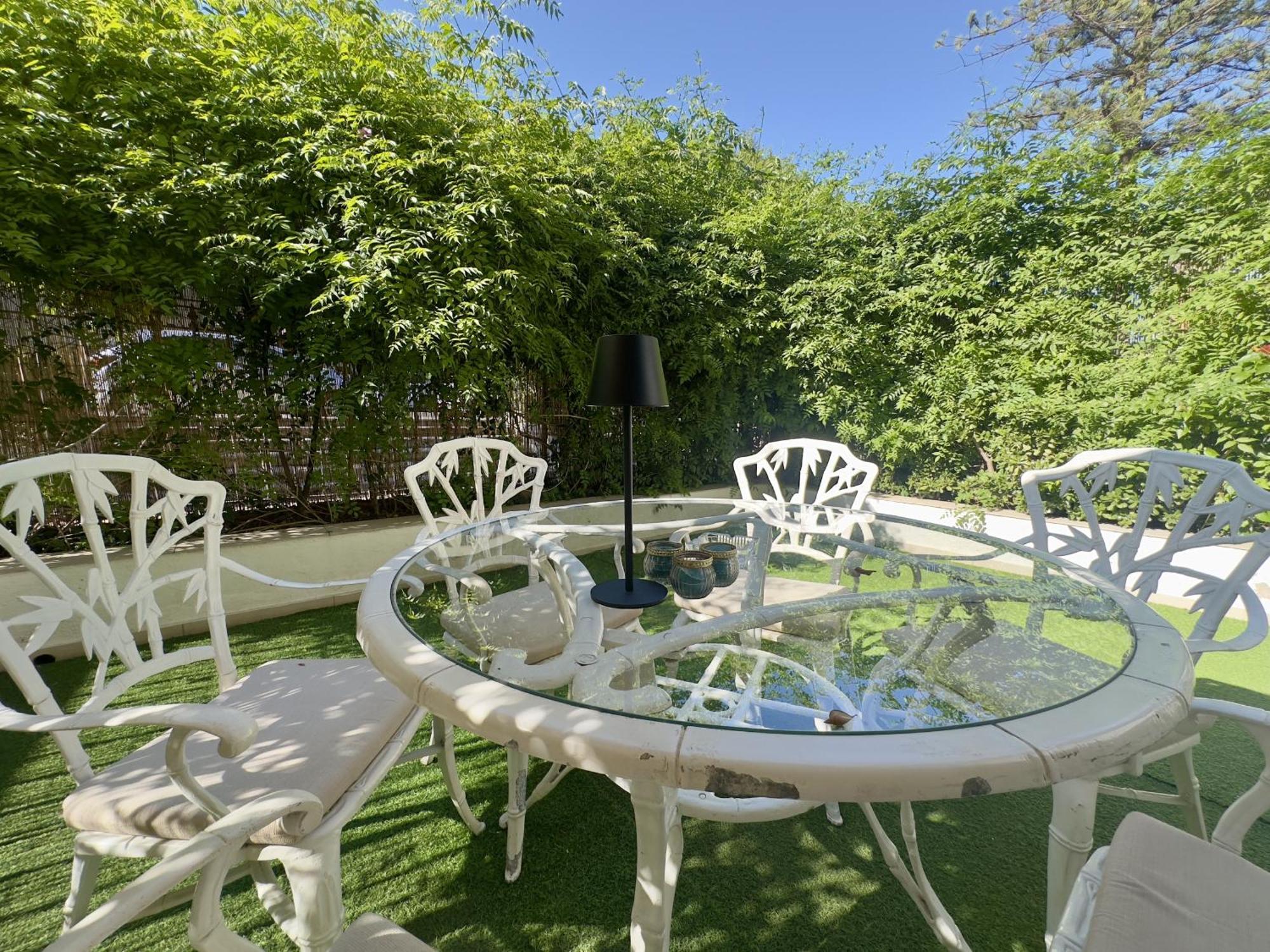 Urbe10 Pries Suite Малага Экстерьер фото